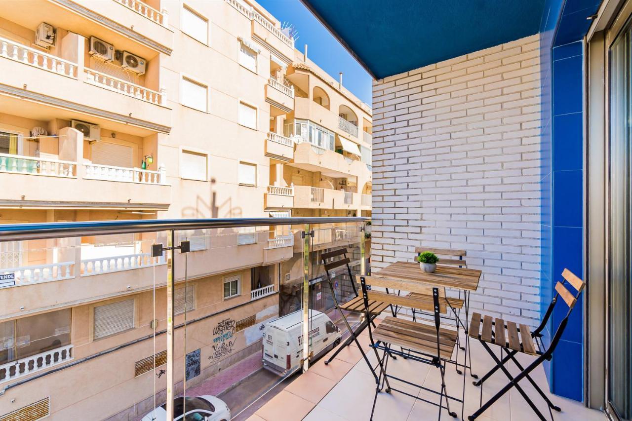 Apartamento Sunrise Orbiplaya Torrevieja Exteriör bild