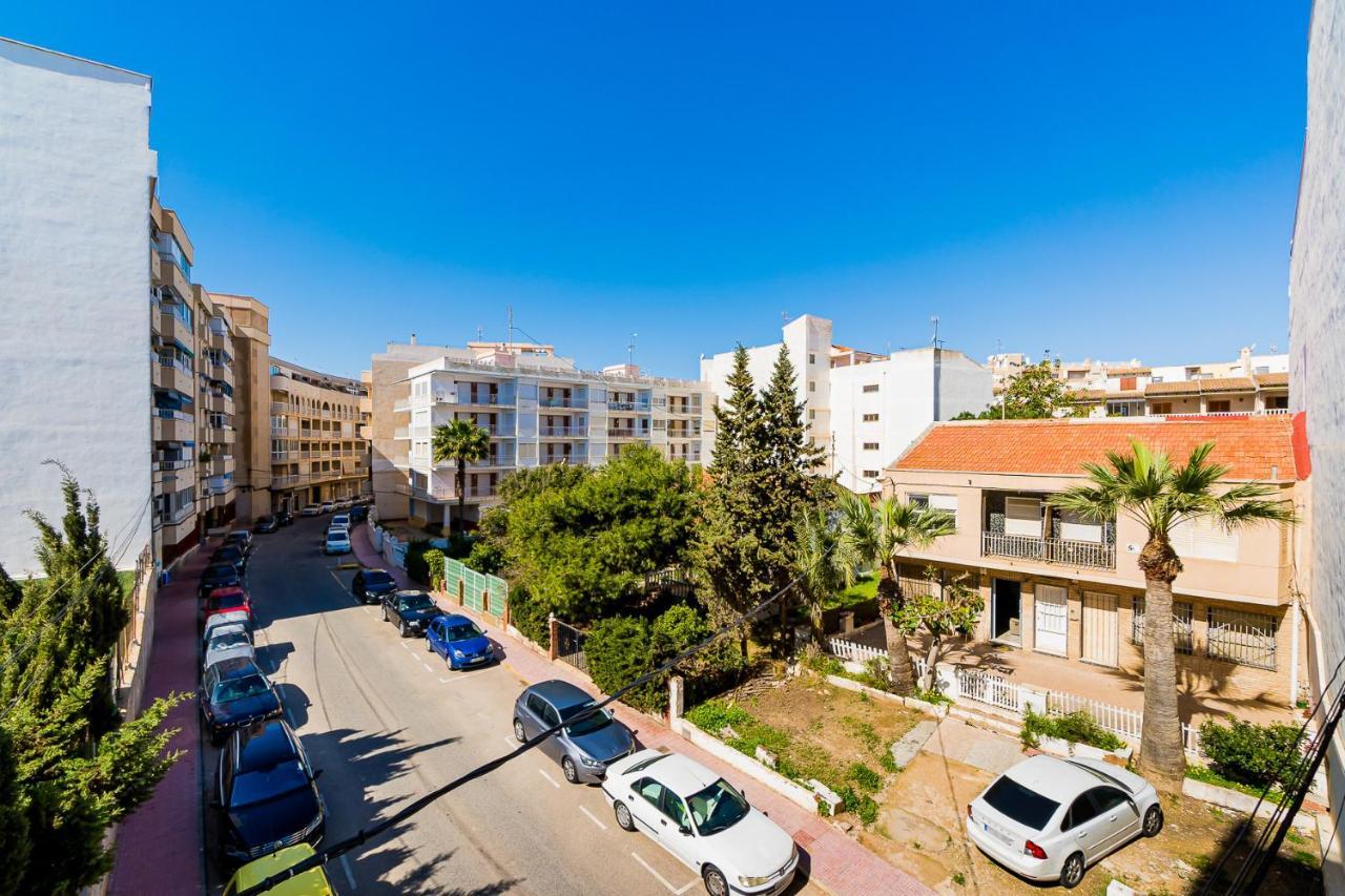 Apartamento Sunrise Orbiplaya Torrevieja Exteriör bild