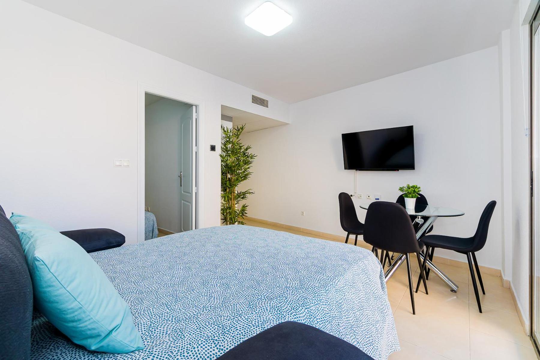 Apartamento Sunrise Orbiplaya Torrevieja Exteriör bild