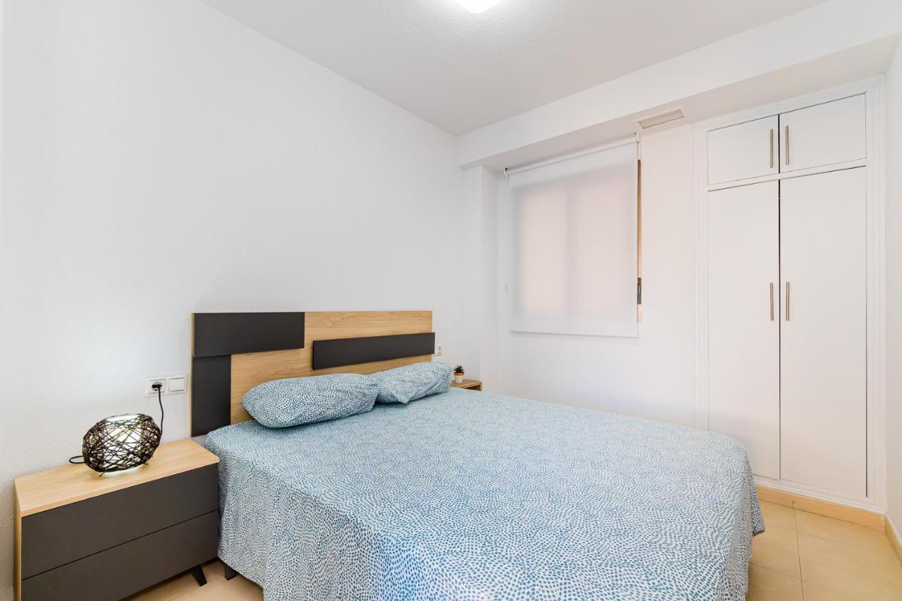 Apartamento Sunrise Orbiplaya Torrevieja Exteriör bild
