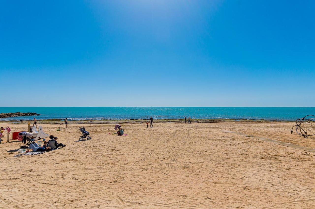Apartamento Sunrise Orbiplaya Torrevieja Exteriör bild